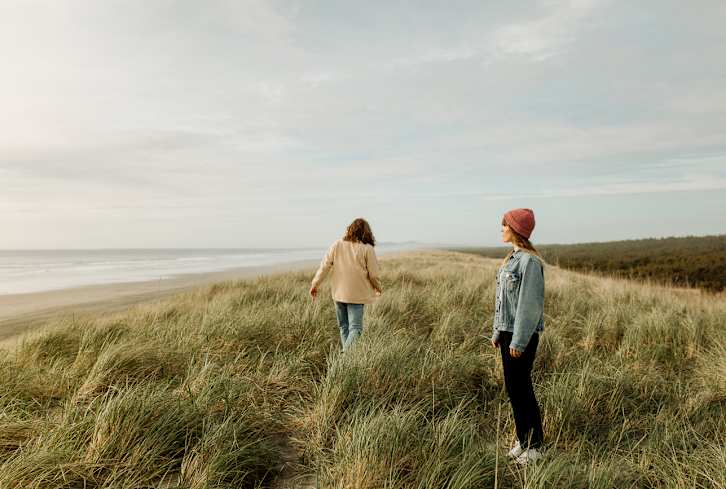 What Does It Mean To Be "Emotionally Unavailable," Really?