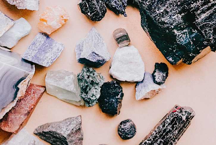 Want To Manifest More Money? Make Sure You Have The Right Crystals