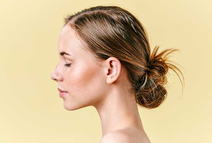 24 Natural Ways To Maintain Youthful, Glowing Skin — The Best Advice Around