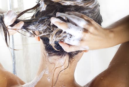 To Tame An Itchy Scalp & Add Shine, Make Sure This Ingredient Is In Your Shampoo