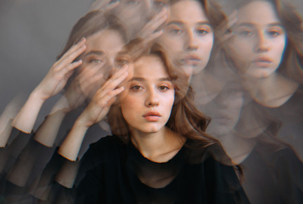 Are You Being Deceived? Watch Out For These 8 Signs Of A Master Manipulator