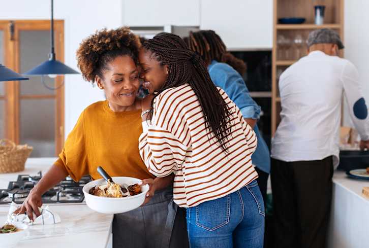 9 Gifts For Mamas Who Keep It Real In The Kitchen