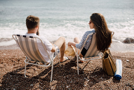 8 Clear Signs You're Falling Out Of Love, According To Experts