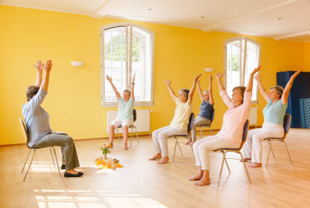 5 Teaching Tips for Keeping Yoga Safe