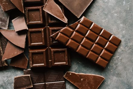 Does Chocolate Really Contain Caffeine? Here's The Easy Way To Tell
