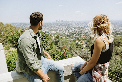 An image of a couple ending a casual relationship. An image of a couple ending a casual relationship.