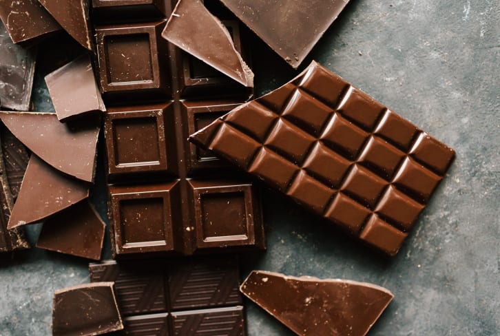 Does Chocolate Really Contain Caffeine? Here's The Easy Way To Tell