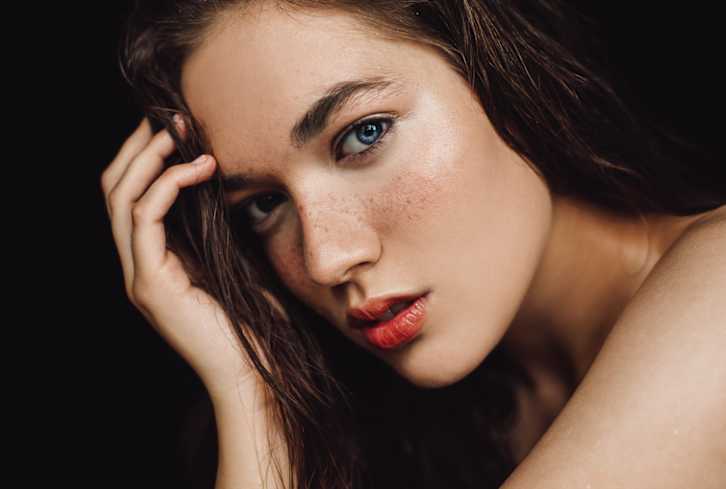 The Pros Tell All: The Key To Choosing A Lip Color That Complements Your Skin