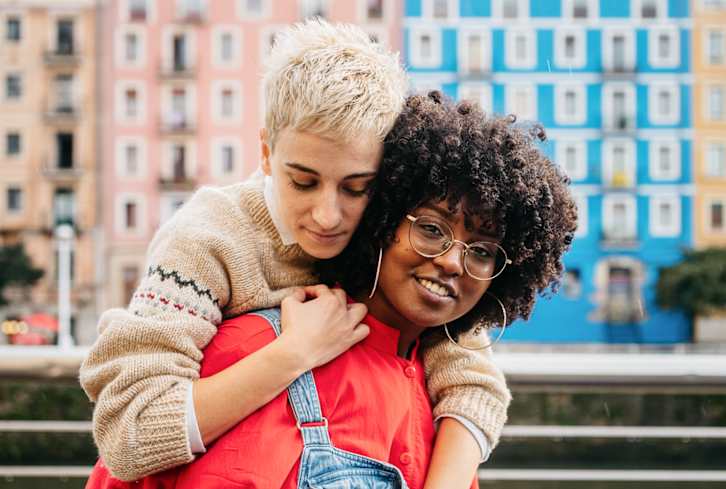 This Is The Problem With Serial Monogamy, According To A Sexologist