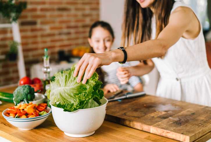 Give Yourself The Gift Of Easy Dinners: 10 Fast, Simple Weeknight Meals