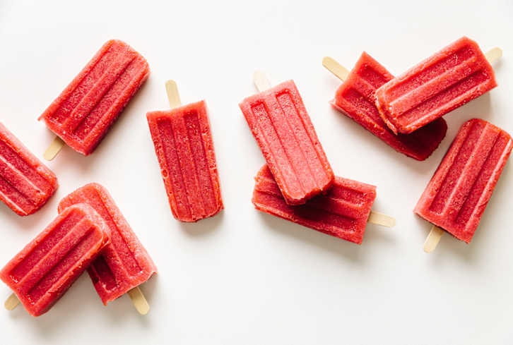 The Genius Hydration-Boosting Ingredient To Add To Healthy Homemade Ice Pops
