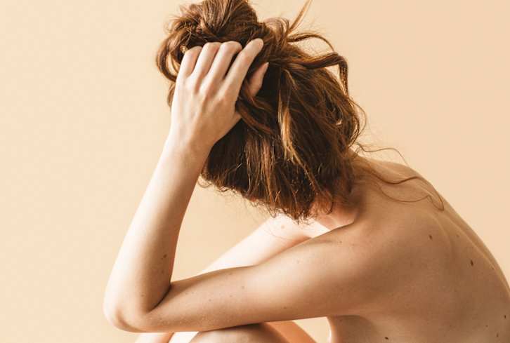 Why Dry Shampoos Are Bad For Your Hair + What To Do Instead