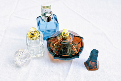 The Difference Between Eau de Toilette and Eau de Parfum The Difference Between Eau de Toilette and Eau de Parfum