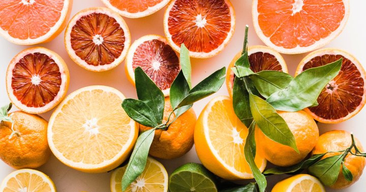 6 Benefits Of Taking Vitamin C Supplements + FAQs