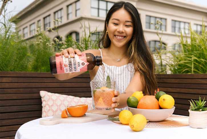 Booch Lovers, Here’s How To Make A Summer-Fresh Kombucha Infusion