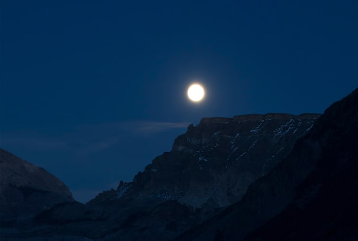 The Full Strawberry Moon Is Going To Be Liberating — Here's What To Know
