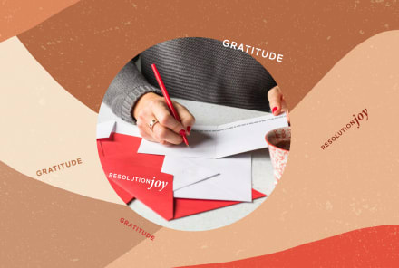 15 Tangible Ways To Show Gratitude To Others (Beyond Saying Thank You)