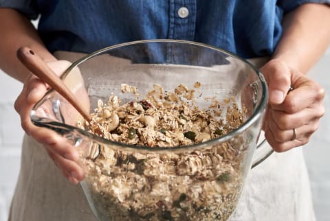 Cardamom Granola Mixture