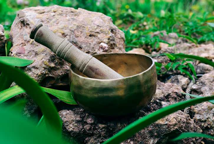 How Sound Baths Are Revolutionizing Healing + How To Try One For Yourself