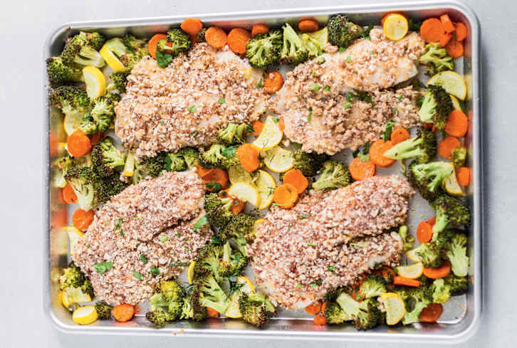 This Anti-Inflammatory Meal Only Requires One Pan (& It Tastes Delicious)