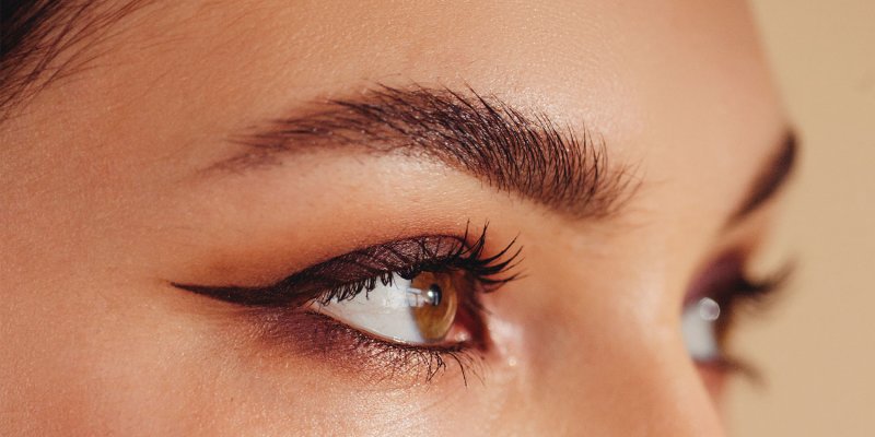 How To Apply Tips From Top Makeup Artists mindbodygreen
