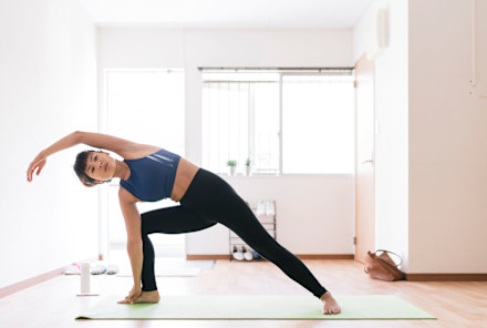 10 Amazing Things That Happen To Your Mind & Body When You Do Yoga Every Day