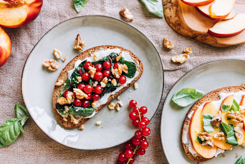 Bruschetta with walnuts, berries, and Swiss chard Bruschetta with walnuts, berries, and Swiss chard