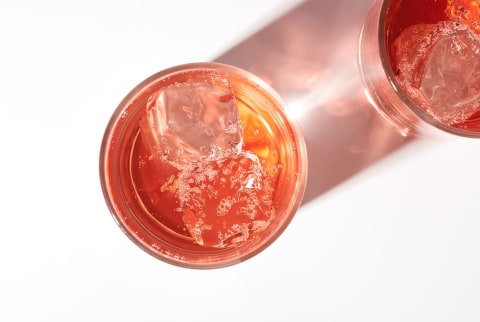 Sparkling Pink Cocktail / Fizzy Beverage