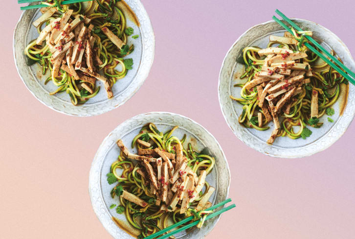 This Vegan Tofu Recipe With Hot & Sour Zoodles Is Quick, Low-Carb & Tasty