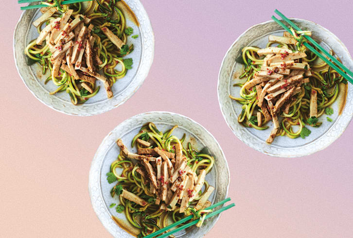 This Vegan Tofu Recipe With Hot & Sour Zoodles Is Quick, Low-Carb & Tasty