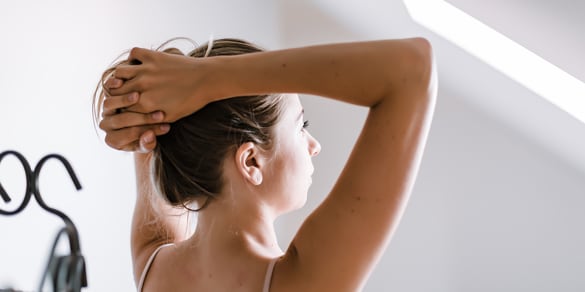Image of 5 Energy-Boosting Stretches To Help Wake You Up On Cold Mornings