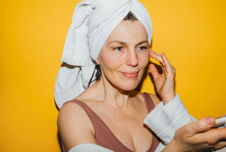 This Genius Multitasking Tip Can Help You Care For Your Skin & Your Anxiety