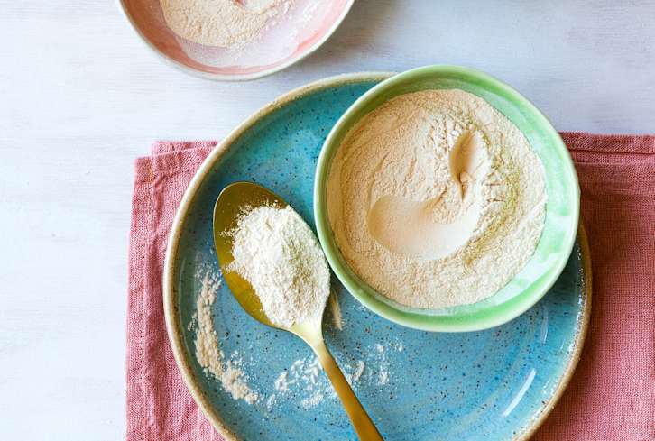 22 Users Swear This Collagen Powder Makes Their Nails Strong & Skin Plump*