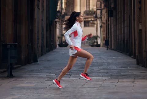 women running