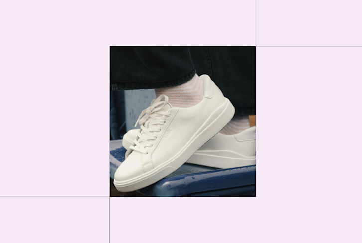I Walked 12,000 Steps In These Sneakers Out Of The Box (& They're Perfect For Fall)