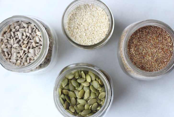 Registered Dietitians Want You To Eat A Handful Of This Seed Every Day