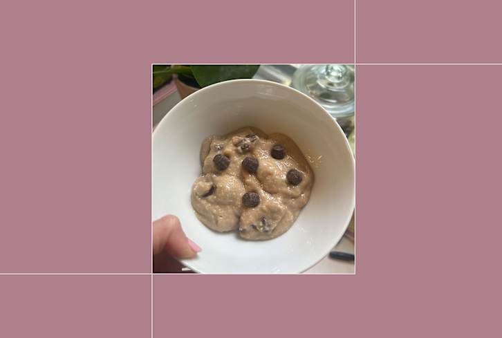 Protein Cookie Dough? This Low-Sugar Dessert Packs 40+ Grams Of Protein Protein Cookie Dough? This Low-Sugar Dessert Packs 40+ Grams Of Protein