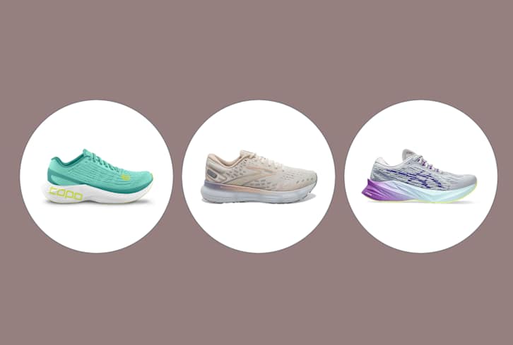 Symptoms Of Arthritic Feet + How To Pick The Best Shoes, Per Podiatrists