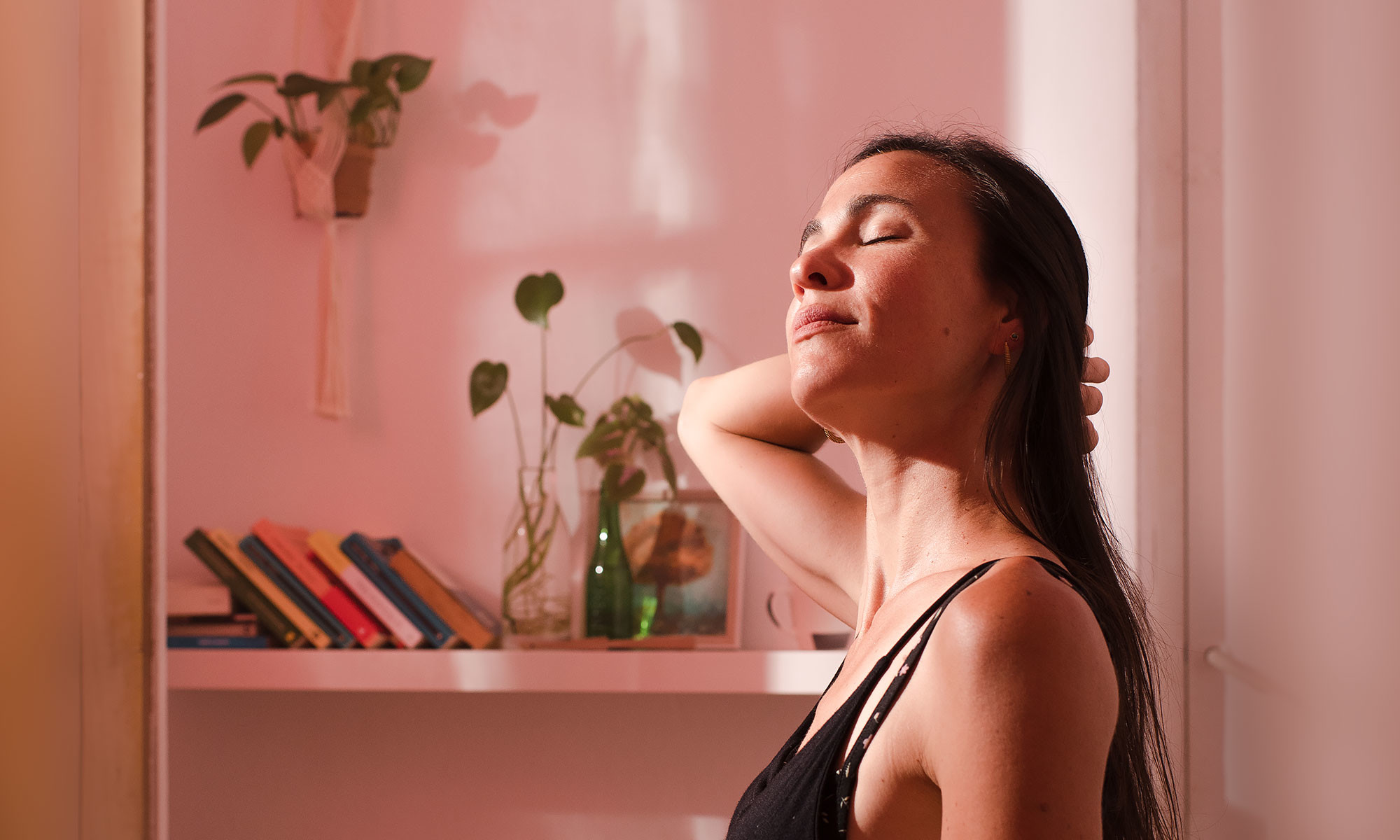 3 Underrated Tips To Balance Your Hormones, From An OB/GYN