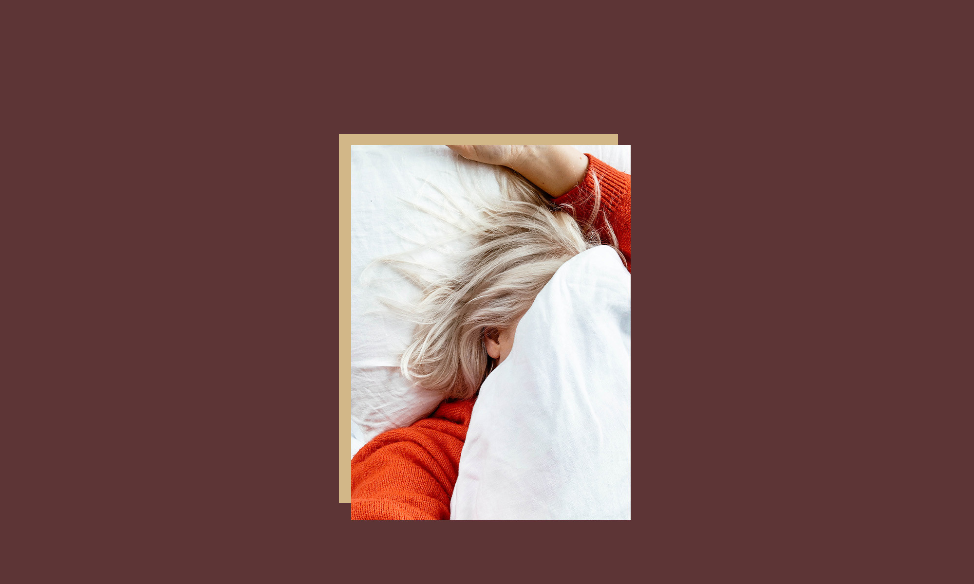 My Sleep Scores Skyrocketed After I Replaced An Hour Of TV With This Daily Habit