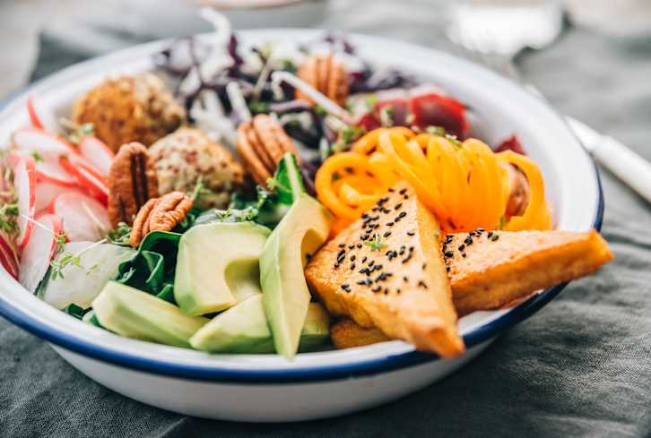 How To Combine Keto & Intermittent Fasting (Plus, A Sample Menu)