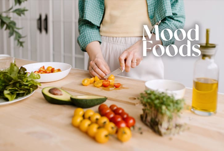 5 Anti-Inflammatory Foods To Eat For A Clearer, Healthier Brain