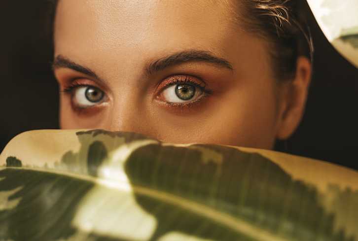 The One Extra Tip You're Missing For Seriously Longer Lashes, Explained