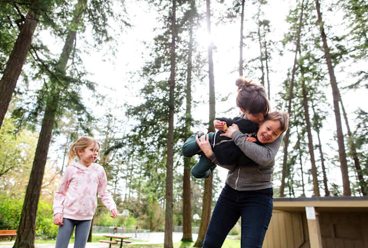How To Raise A More Resilient Kid With This Expert-Approved Technique