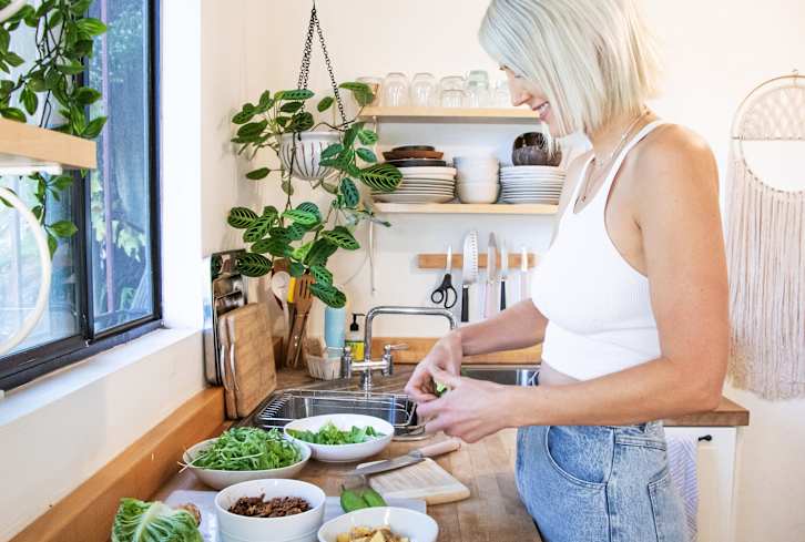What You Really Need To Know About Going Grain-Free; An Integrative Nutritionist Explains