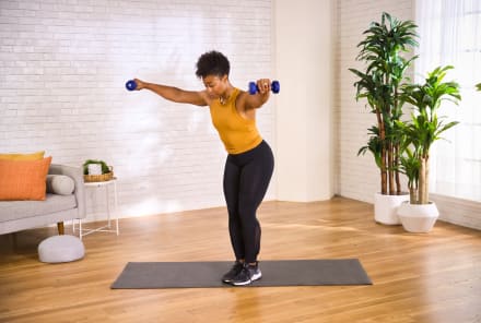 A Beginner-Friendly Workout That Works Your Arms & Chest In Just 5 Moves