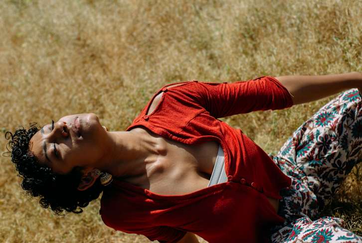 13 Powerful Mantras To Inspire Confidence, Peace, Protection & More