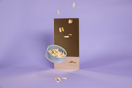 Keto Dieters Are Obsessed With This High-Fat, Magnesium-Packed Nut