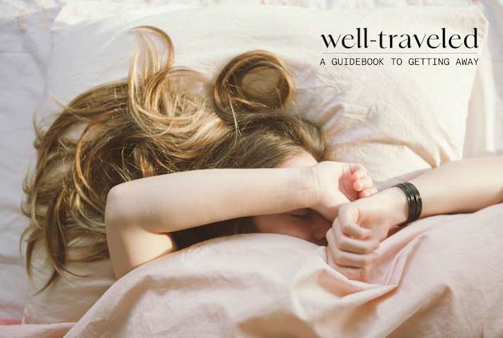 6 Tested Methods For Fighting Jet Lag & Falling Asleep Faster