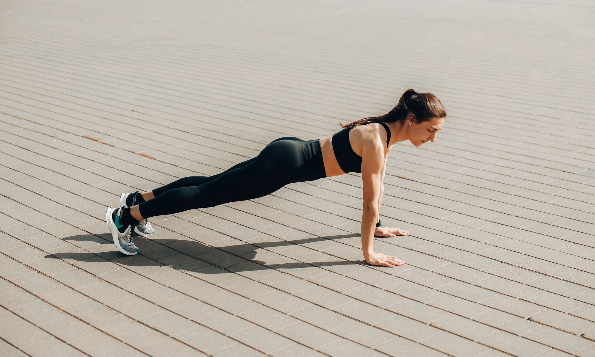 10 Methods To Make Pushups Really feel Simpler — And Get Stronger Quicker